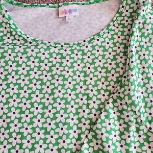 LuLaRoe top with high low hem